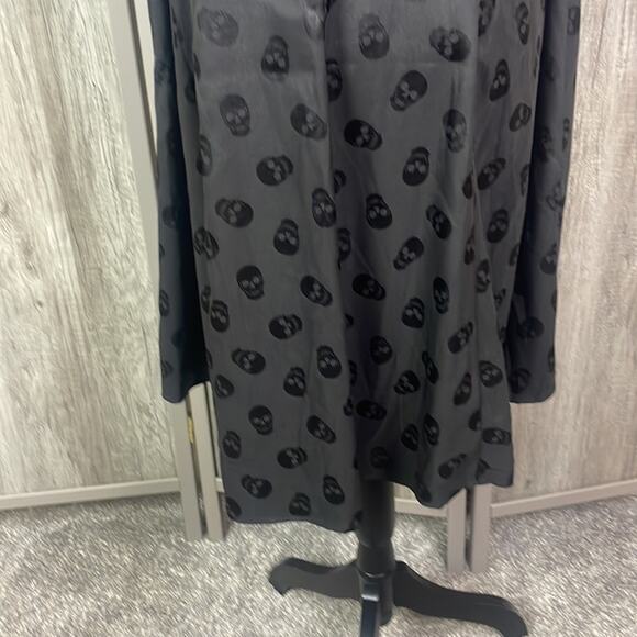 New! Torrid Black s/s jacquard sweetheart button front skull dress women's 0/12 - Picture 8 of 13